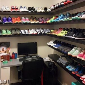 One pair of shoes from my closet mystery box